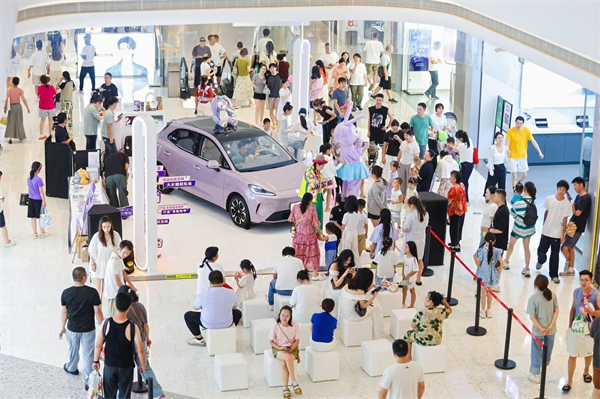 销量“七连涨”，产品技术密集落地！上汽集团“三箭齐发”