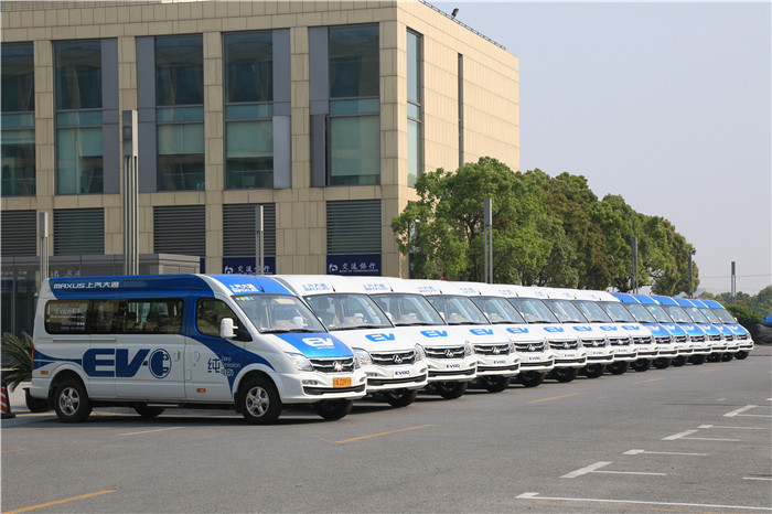潮水退了才知道谁在裸泳，新能源市场“正能量”大爆发
