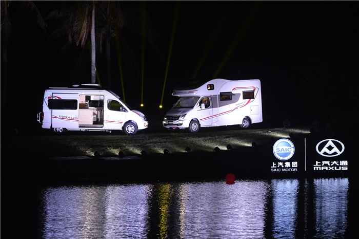 首个“全体验式”上市会 上汽大通发布全新房车RV80