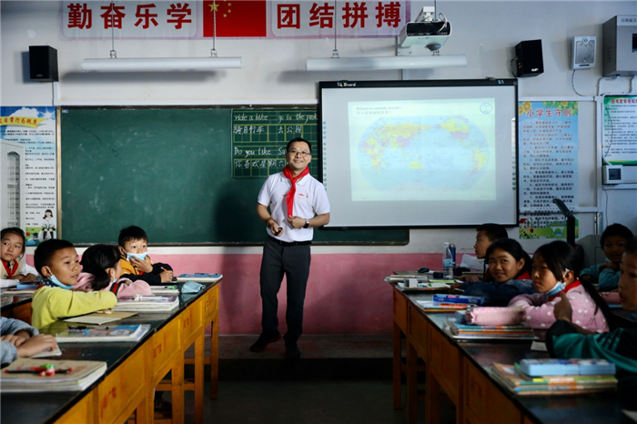 秋日的第一场奇妙邂逅|2020雪佛兰•红粉笔云南站支教课堂大放送