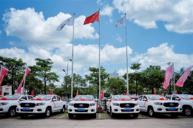 朋友圈又扩大！75台T60皮卡为媒 上汽MAXUS结缘福建国网电力