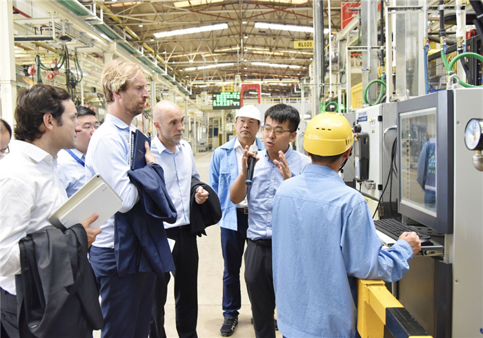 通过赋能员工，推动业务转型，上汽大通获“中国杰出雇主2021（Top Employer China 2021）”认证