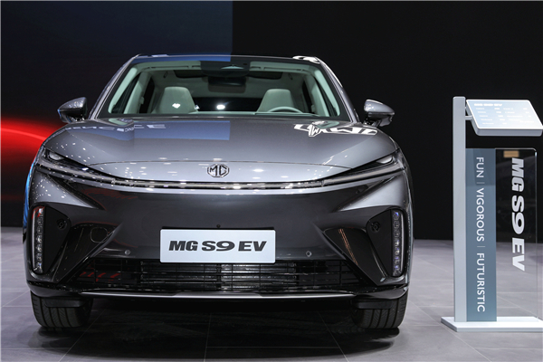 上汽智己L6、MG3 HEV“技术出海” 中国智造“绽放”2024日内瓦车展