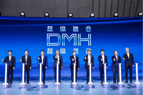 “入门即享长续航大动力” 荣威D5X DMH限时权益价10.98万起，插混SUV市场迎来“价值王者”