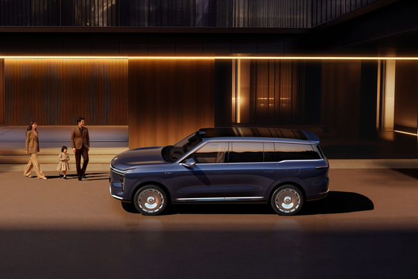 32.28万元起!上汽旗舰大六座•智己LS9震撼上市