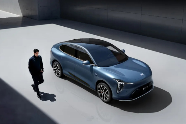 上汽全面提速：市场入凛冬，强者启春华