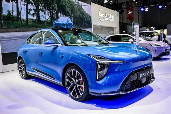 当技术开花、改革结果：上汽的“硬核反攻”