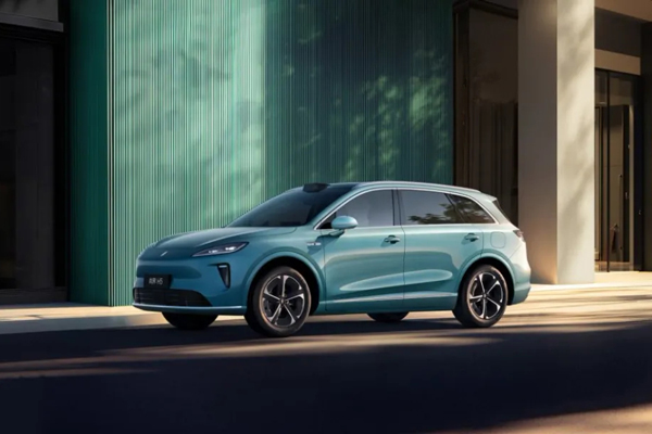 上汽转型这盘棋,读懂用户是唯一的棋眼