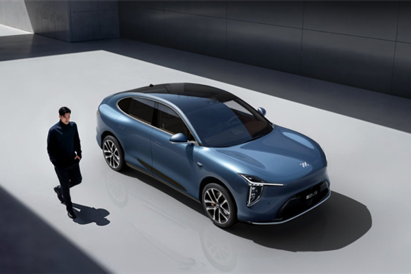 技术产品双线齐进，上汽集团深化改革路径清晰，成色十足