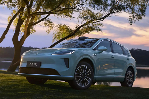 与奋斗者同频的上汽集团，已蔚然成势