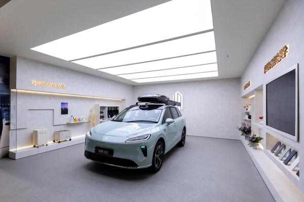 上汽集团的2025叙事：看转型之深，观业绩之韧，见格局之新