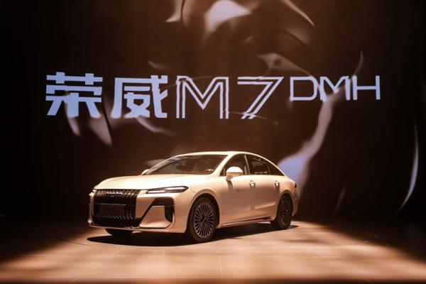 上汽集团的2025叙事：看转型之深，观业绩之韧，见格局之新