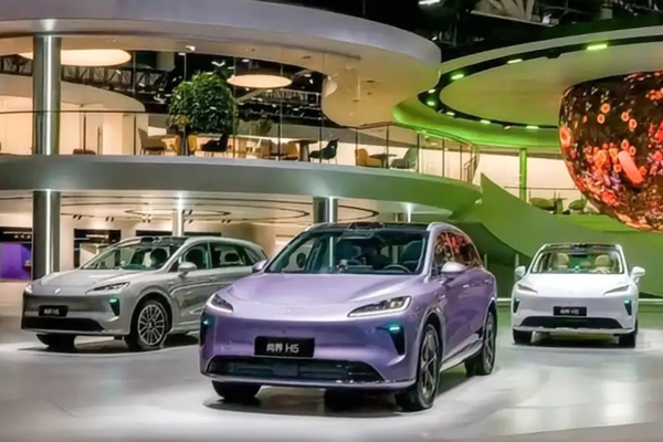 懂车更懂你,广州车展大秀肌肉,上汽凭何夺回龙头?