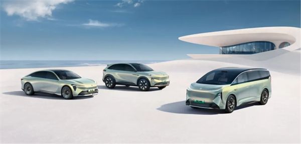 长卷2025:上汽的破晓与新篇