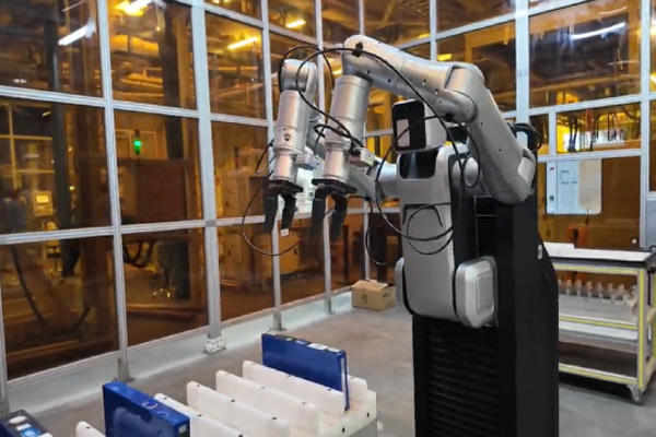 上汽人形机器人生态版图首次揭秘!累计投资超8亿元