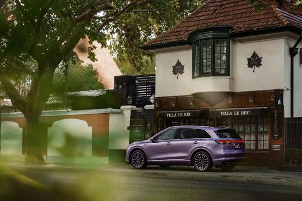 上汽“三部曲”：重构增长逻辑、引爆技术储备、定义行业范式