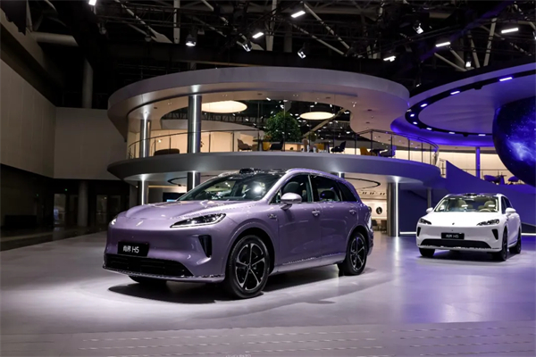 转型阵痛后的“回血之战”，上汽集团2025年报背后的价值重估