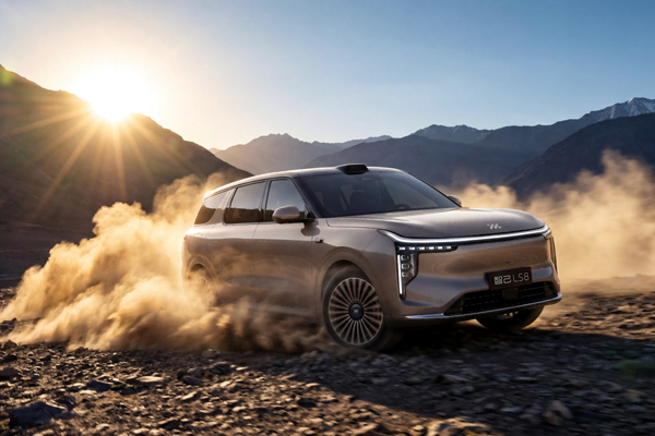 鏖战北京国际车展，上汽打哪几张牌？答案藏在“懂车更懂你”中